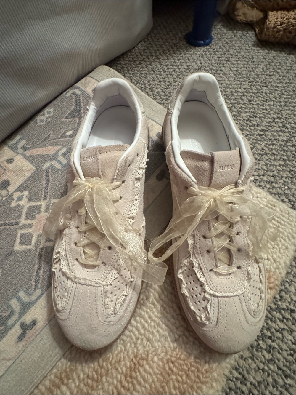 ALOHAS Suede Cream Leather Crochet-Trim Sneakers - Picture 2 of 8